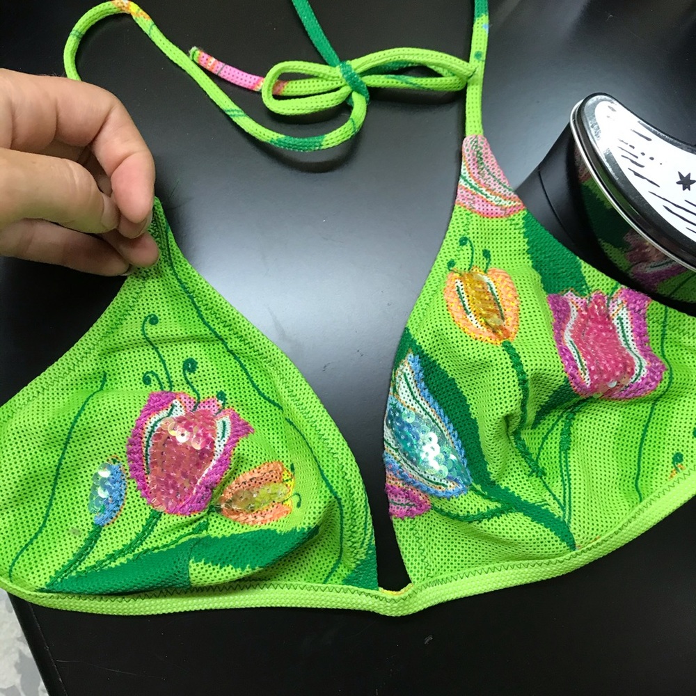 Pin up stars green bikini